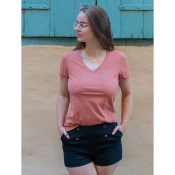 T-shirt femme en coton upcyclé 100% coton,  tout doux et durable 