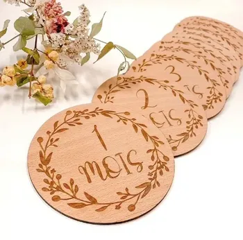 Carte étape en bois bébé 12 mois
