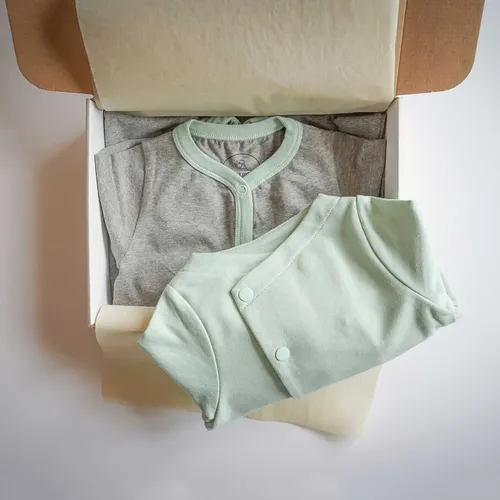 Ensemble de vêtements bébé en coton bio La box naissance