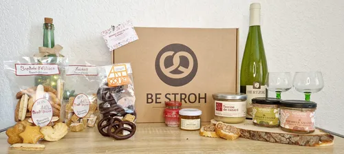 Box apéritif comprenant 9 produits d’apéritif alsaciens pour fêter Noël