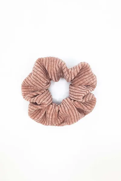 Scrunchie upcyclé velours côtelé rose confectionné en France